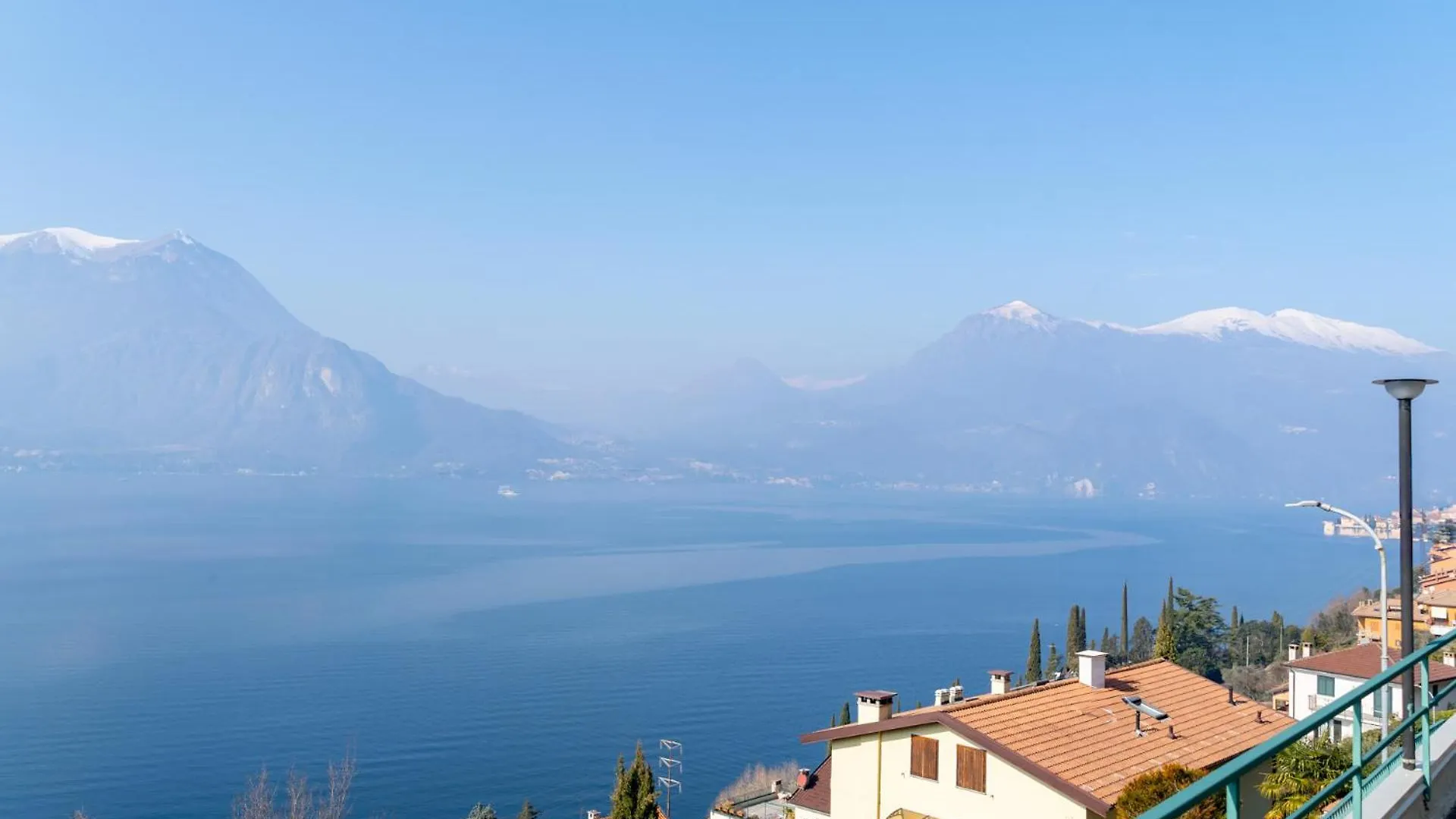The Terrace On The Como Lake - Varenna Pino Fiumelatte 아파트